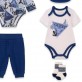 Set bebe Guess pentru baiat body pantaloni sosete si bavetica